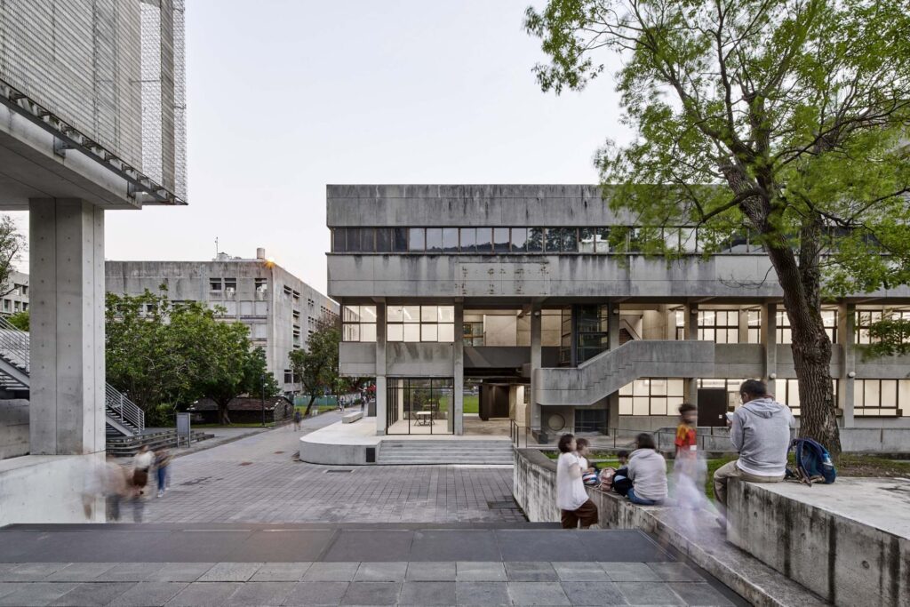 Shih Chien University campus